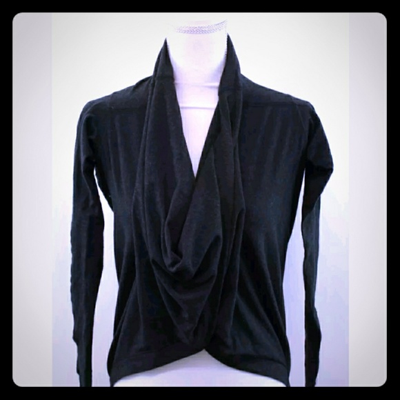 lululemon athletica Tops - Lululemon Athletica Long Sleeve Layered Shirt Sz 4